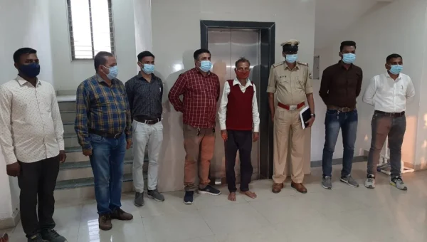 Vadodara Harni police arrest labour contractor for murder of youth named Anil Yadav