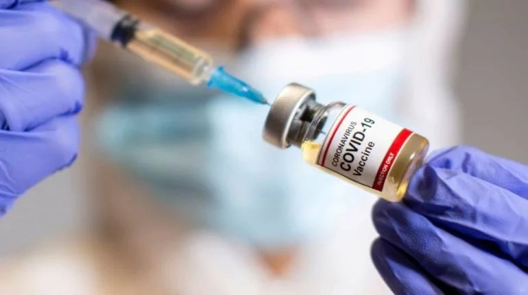 Covid Vaccine: government likely to buy another 4.5 crore doses of Covidshield Vaccine by April
