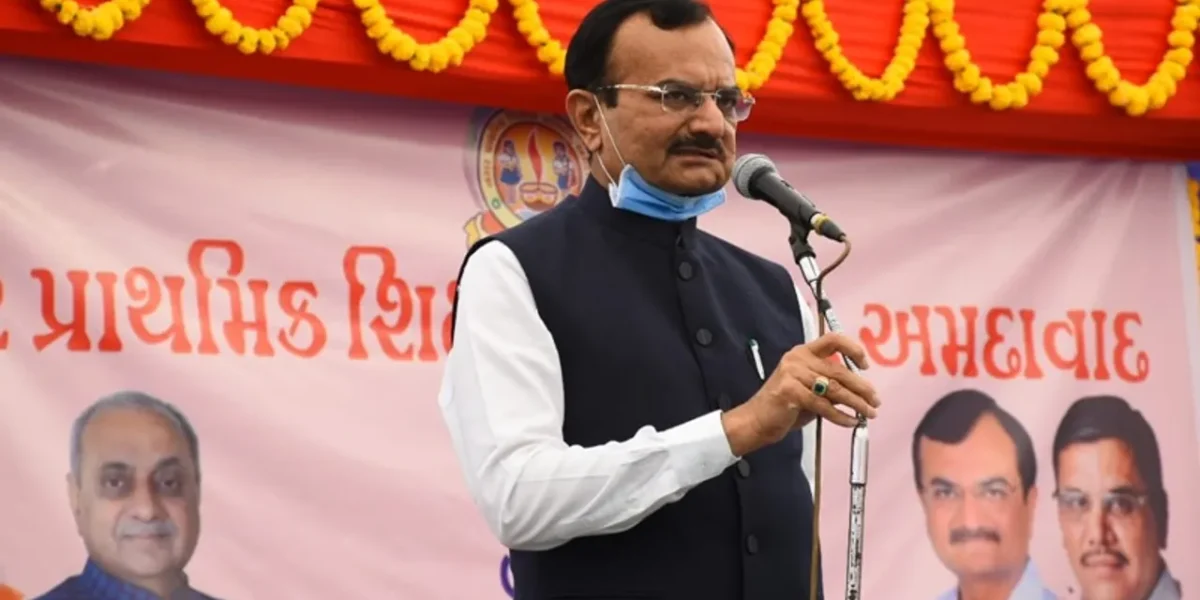 State Home Minister attend various functions in Vadodara