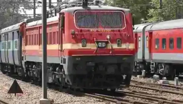 MEMU train services between Pratapnagar and Kevadiya should be treated as fully reserved passenger trains