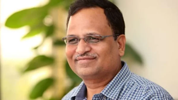 Delhi government announces free Covid-19 vaccine for people in city