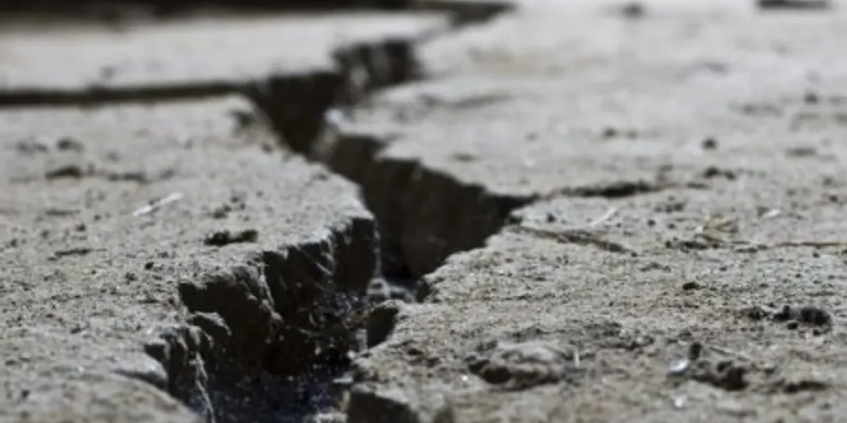 Strong earthquake shakes southern Philippines, no tsunami warning issued
