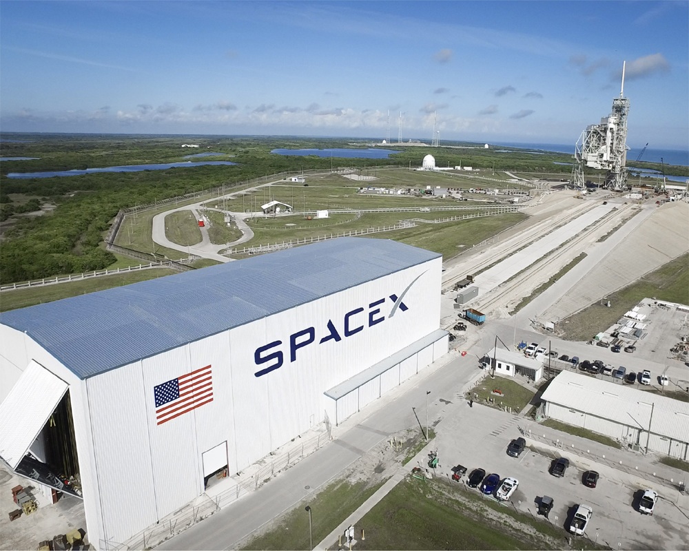 SpaceX targets April 20 to launch 4 astronauts to space station