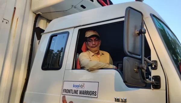 Truck driver from Haryana becomes a real hero after deliver Corona vaccines in cities of Gujarat