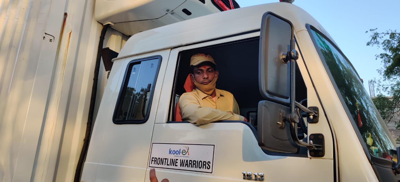Truck driver from Haryana becomes a real hero after deliver Corona vaccines in cities of Gujarat