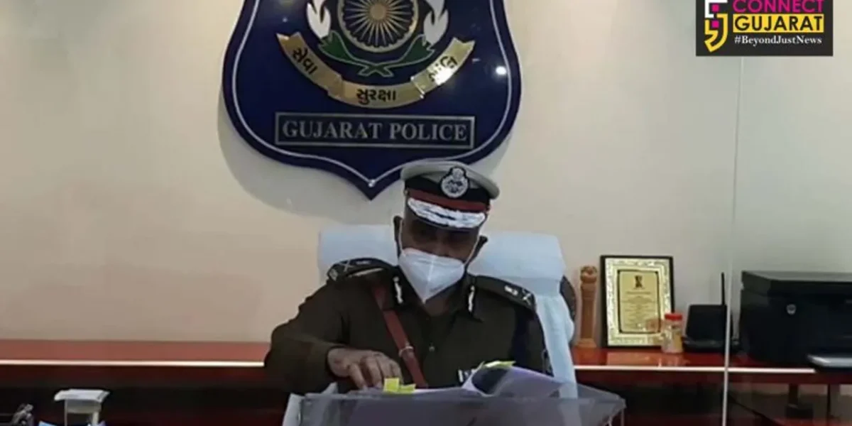 Dr. Shamsher Singh took charge as new Commisioner of police Vadodara on Sunday