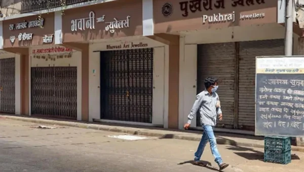 As COVID-19 cases surge, weekend lockdown in Maharashtra’s Amaravati