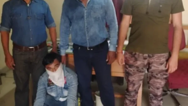 Western railway LCB arrest wanted accused from Vadodara