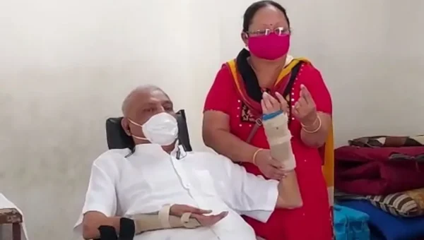 Patient suffering from Quadriplegia reached polling booth to vote in Vadodara