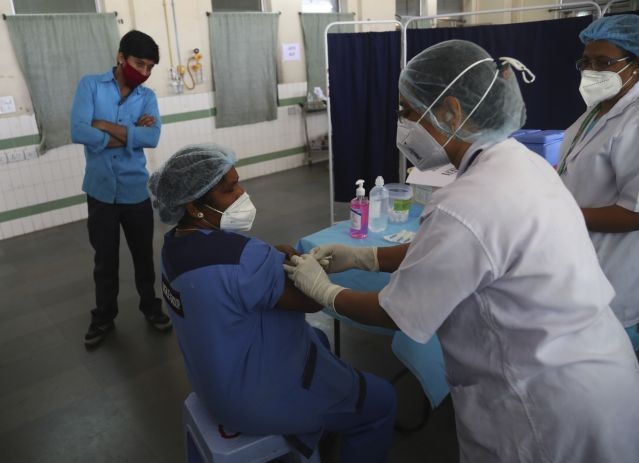 India fastest to reach 4 million mark, 45% health workers vaccinated