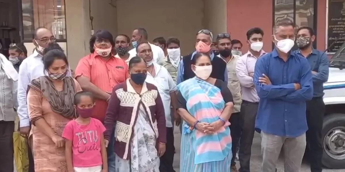 Family create ruckus after women died in Vadodara hospital after delivery