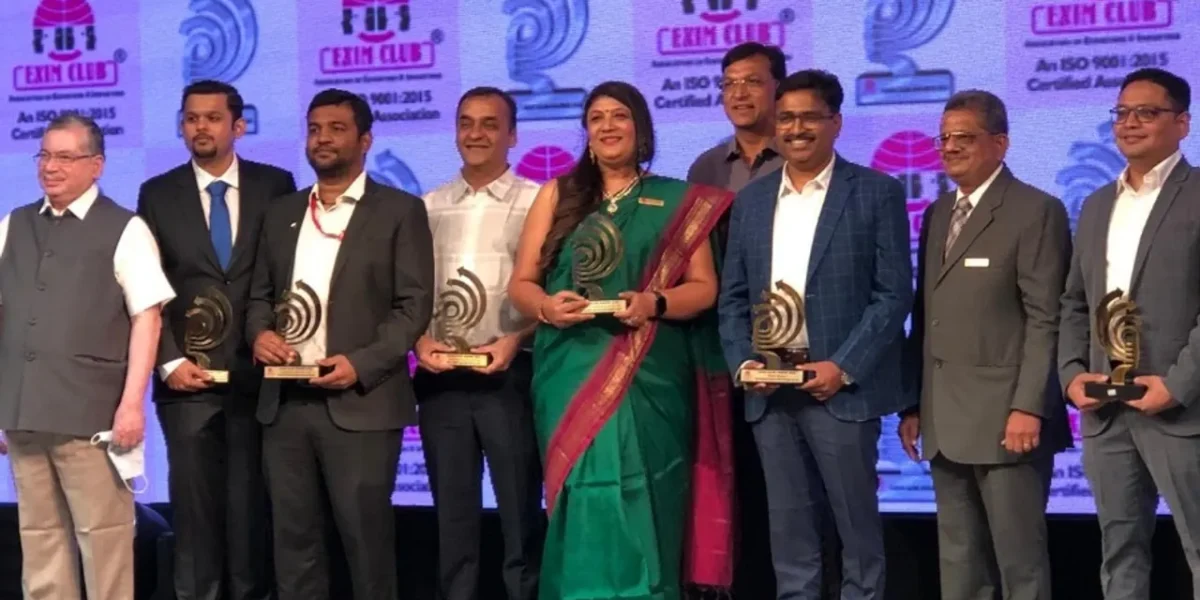 Serum Institute Pune felicitated in Exim club awards ceremony held at Vadodara
