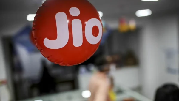 Jio becomes largest telecom operator in Gujarat