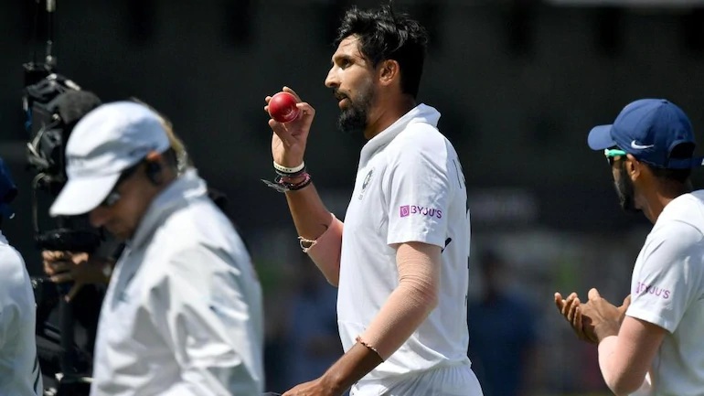 Ishant becomes 3rd Indian pacer to take 300 Test wickets