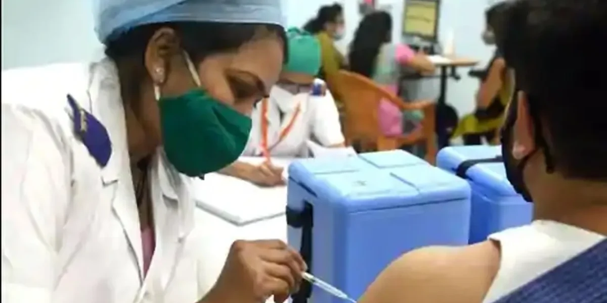 Centre allows more private hospitals to administer Covid-19 vaccine