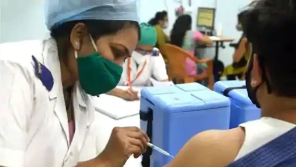 Centre allows more private hospitals to administer Covid-19 vaccine