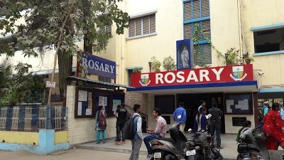 Parents of Rosary school in Vadodara protest against offline exams