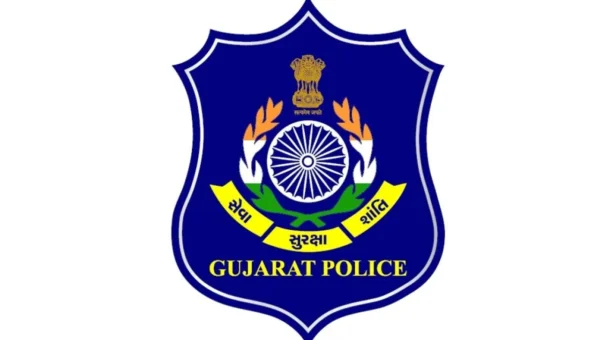 Vadodara Sama police have nabbed two astrologers from Rajasthan in connection with the mass suicide case at Swati Society