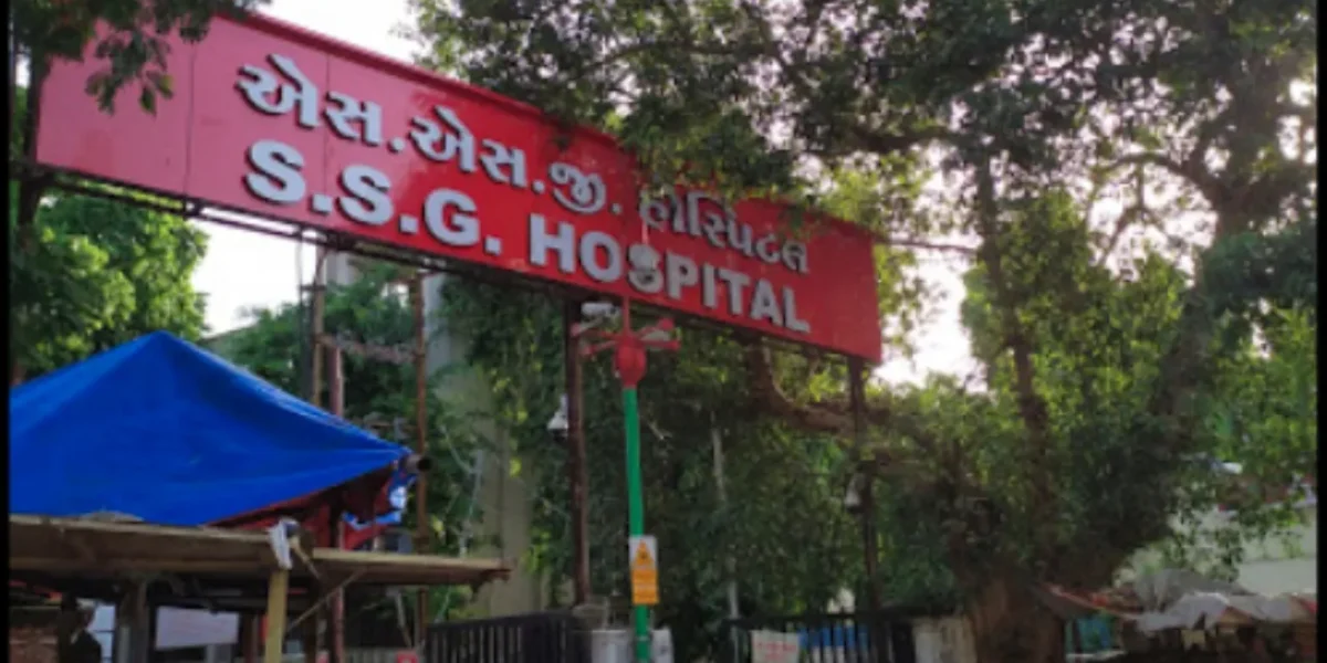 ACP Megha Tewar spread awareness in women coming for delivery at Sayaji hospital in Vadodara
