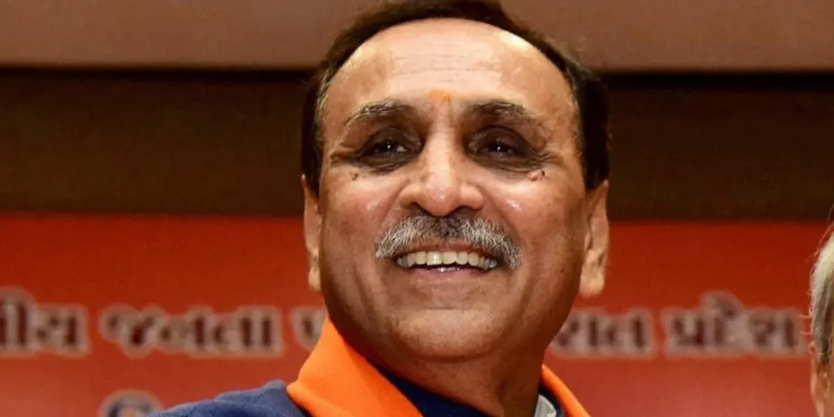 Gujarat government decides to extend timings of administering COVID vaccination in state