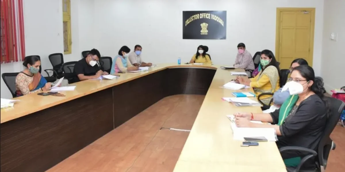 BLO will present at the polling stations to help the new 25,086 voters of Vadodara district in e epic download