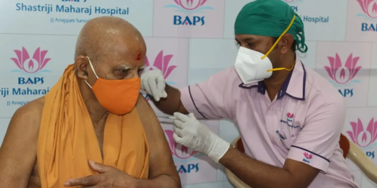 Eleven saints, including 80-year-old Dev Swarup Swami have been vaccinated against corona at Atladara temple