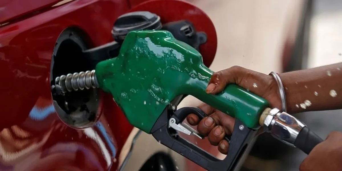 Report: Finance Ministry considers cutting taxes on petrol, diesel