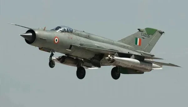 Indian Air force Pilot dies in MiG-21 accident