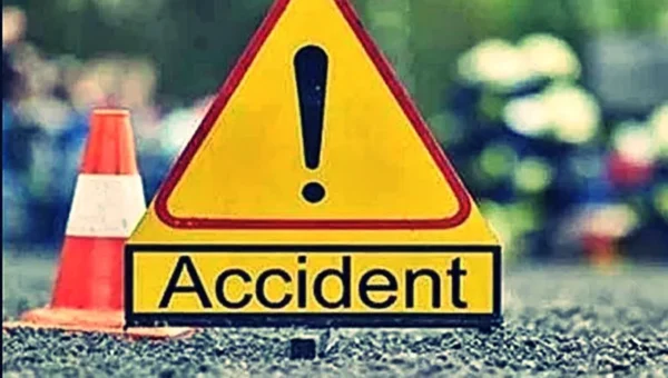 Girl died in road accident in Vadodara