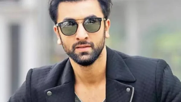 Ranbir Kapoor tests positive for COVID-19, confirms mother Neetu Kapoor