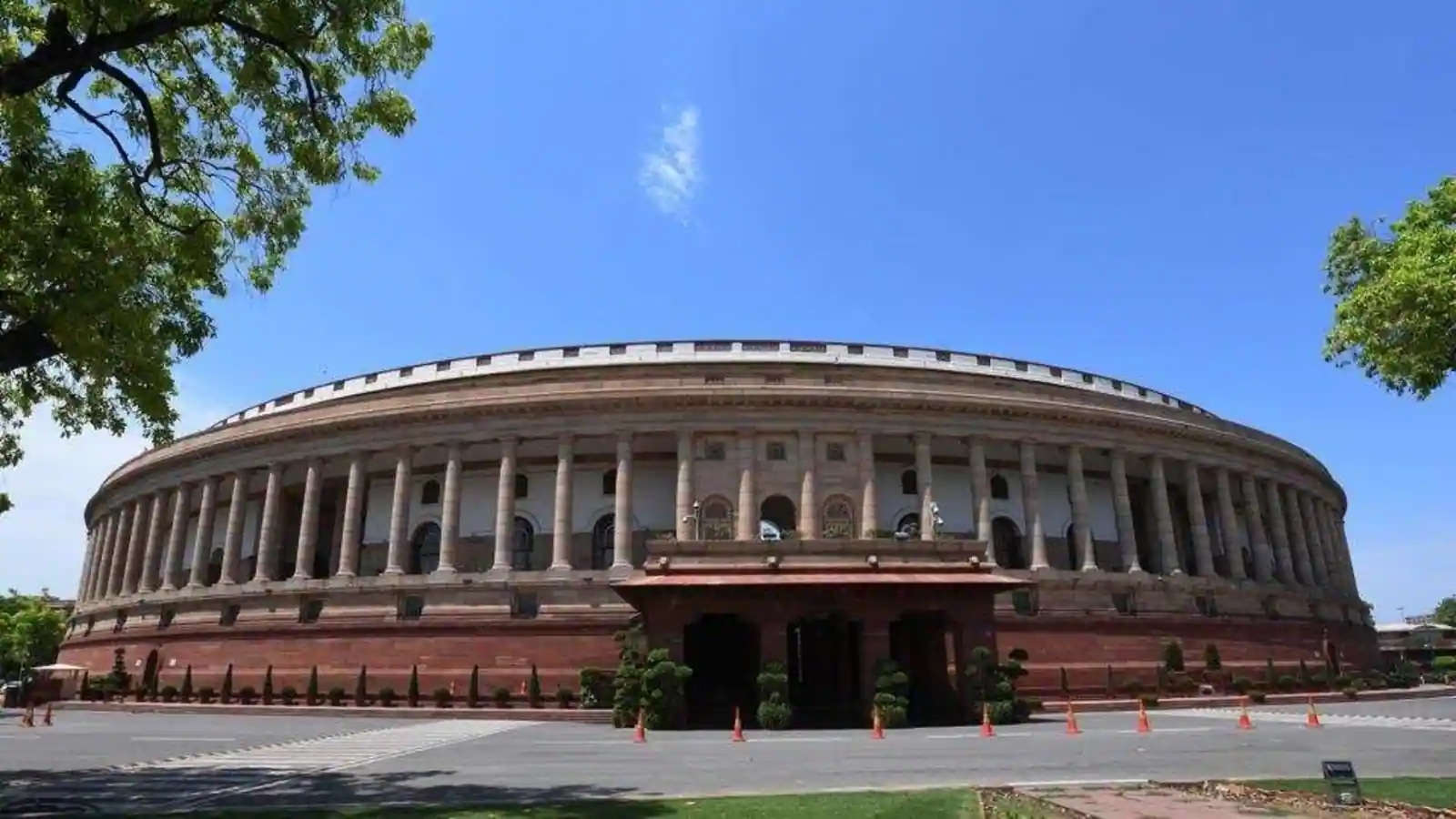 Parliament to resume normal sitting from 11 AM to 6 PM today