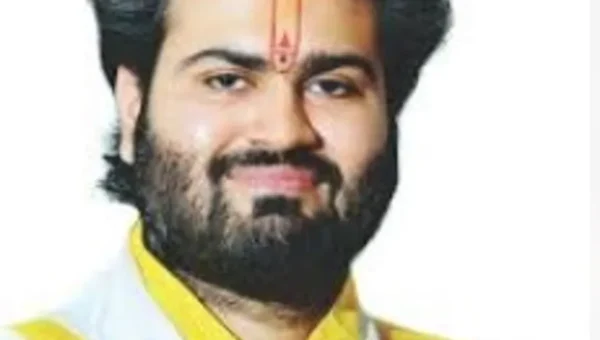 Valllabh Youth Organisation extend help to three surviving members of the family in Vadodara