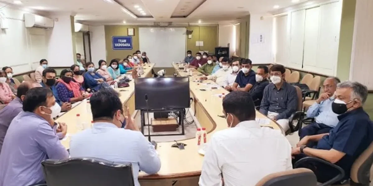 Ten hospital inspection teams with 20 Senior Doctors and Professor formed in Vadodara