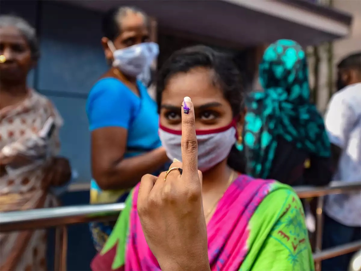 West Bengal witnesses high-decibel electioneering for Fifth Phase of Assembly Elections