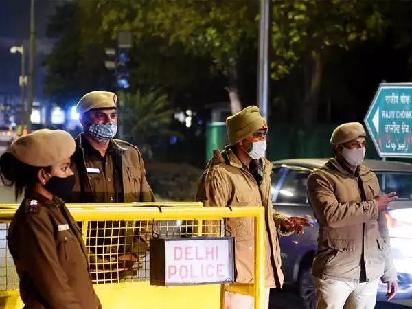 Night curfew imposed in Delhi till April 30 in view of rising Covid cases