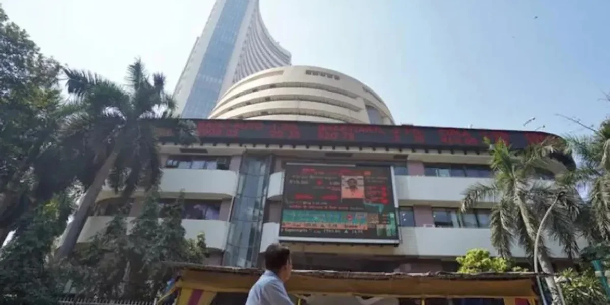 Sensex tanks over 1,300 Points on spiking Covid-19 cases, Nifty drops to 14,222