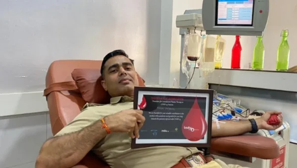 Vadodara police officer Arun Mishra realising motto of true service to people