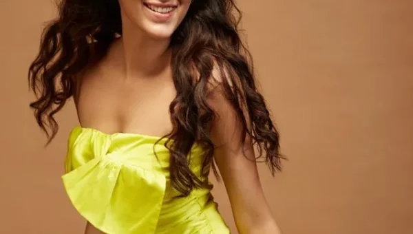 Actress Geethika thanked superstar Nagarjuna for noticed her and advised to join South film industry
