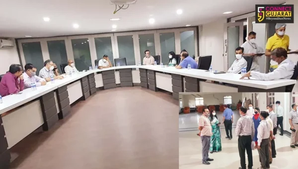 OSD Dr. Vinod Rao visited three hospitals on Monday to review treatment facilities