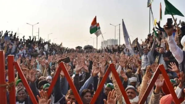 Farmers’ Stir: Protesting farmers block KMP expressway in Haryana