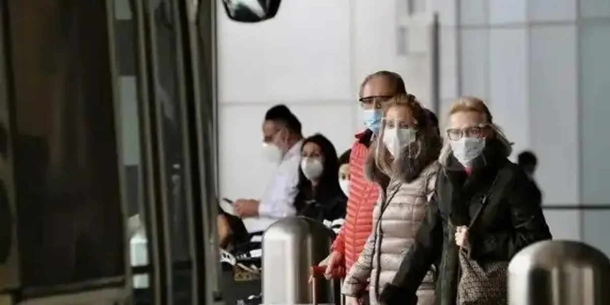 Covid: US medical body CDC urges people to avoid all travel to India