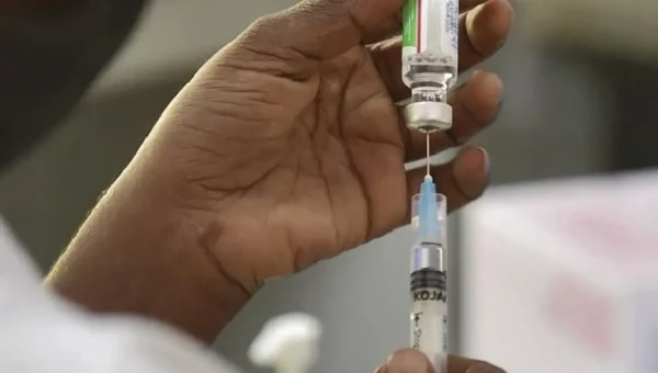Centre to allow COVID-19 vaccination at workplaces