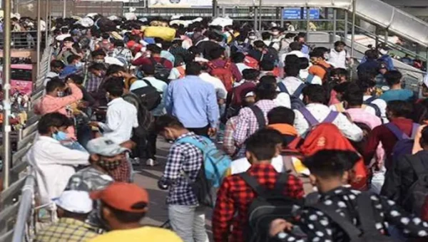 India reports highest-ever surge with 3,79,257 new COVID-19 cases, 3,645 deaths