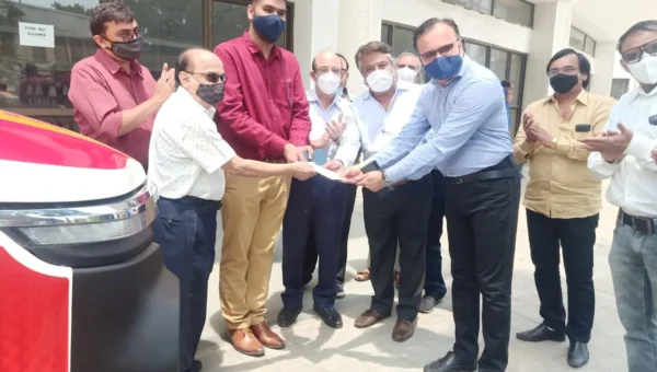 State of art life saving ambulance donated by patient recovered from illness at Sayaji hospital