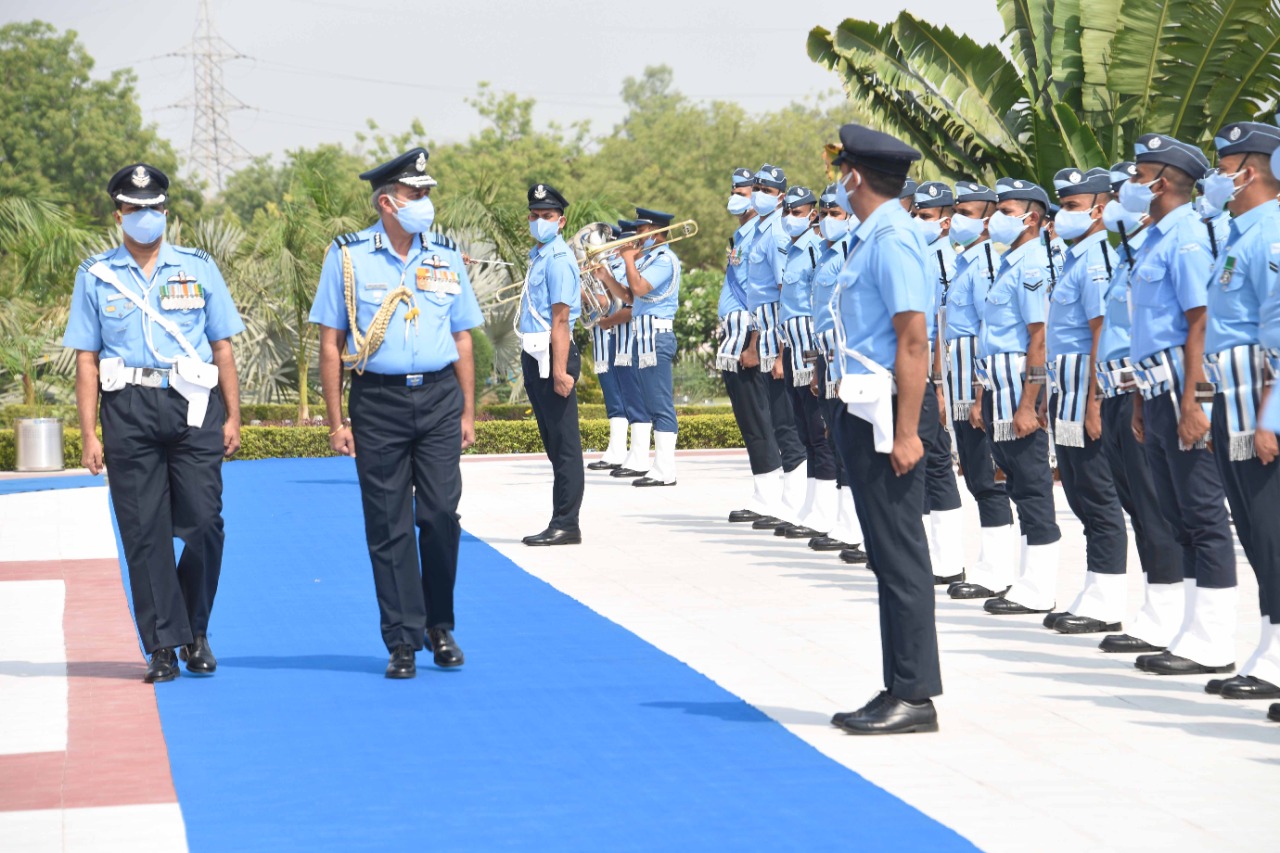 Air Marshal SK Ghotia receives guard of honour at Gandhinagar