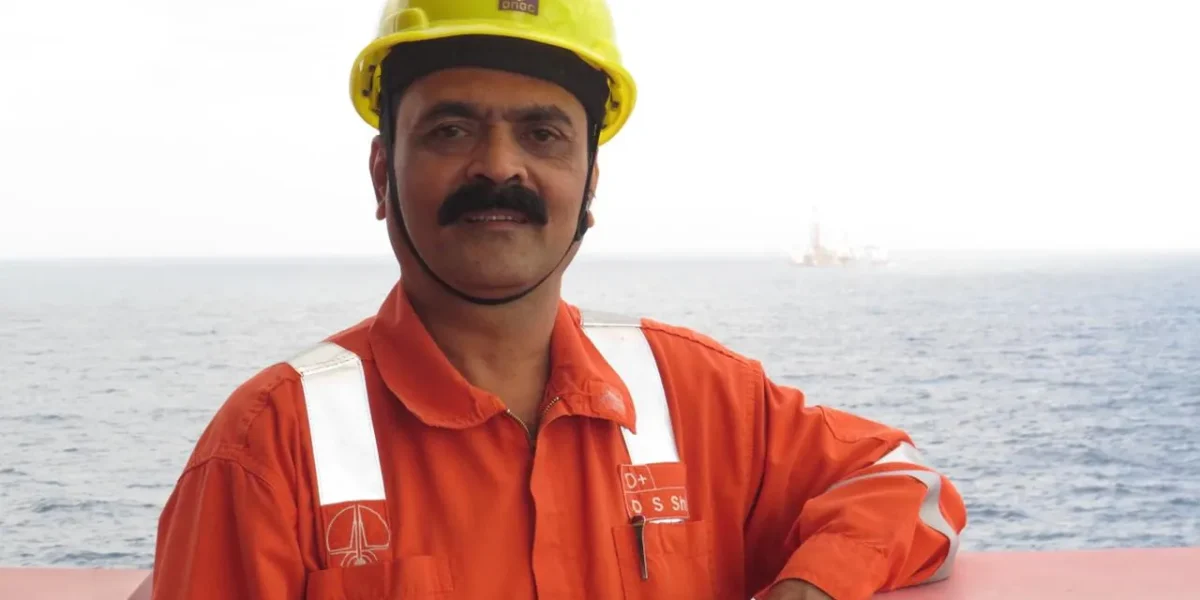 Vadodara engineer lifelong experience on facing powerful cyclone Tautae middle of the sea