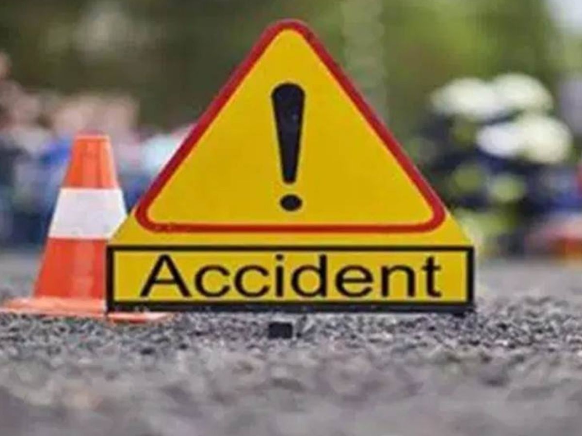 Youth seriously injured after collided with a van at Akota Dandiya Bazaar bridge in Vadodara
