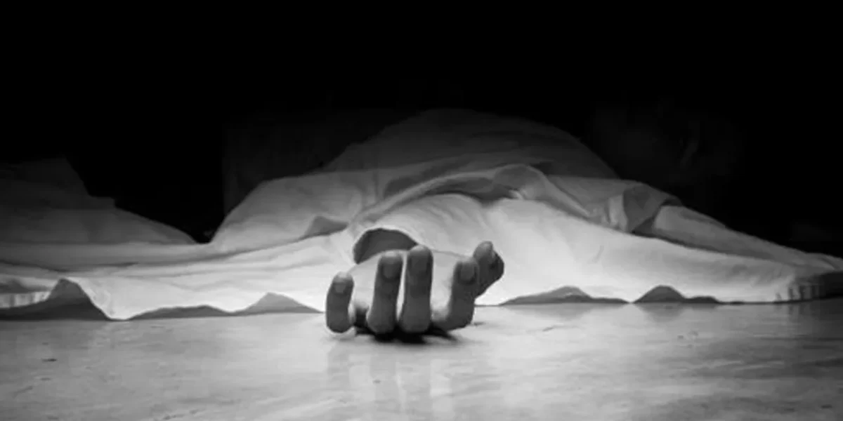 Vadodara police found naked decomposed bodies of mother and daughter living a lonely life