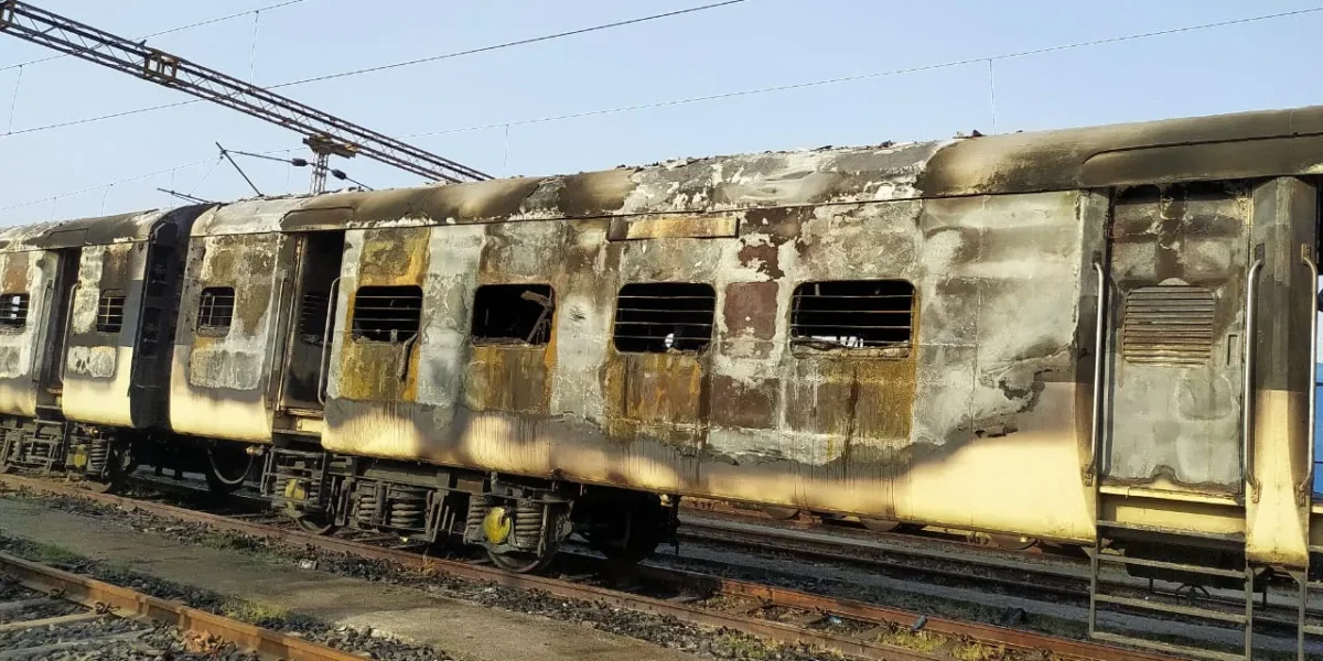 Fire in stabled Memu train at vadodara yard