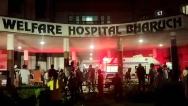Bharuch: Eighteen dead as fire breaks out in Covid hospital